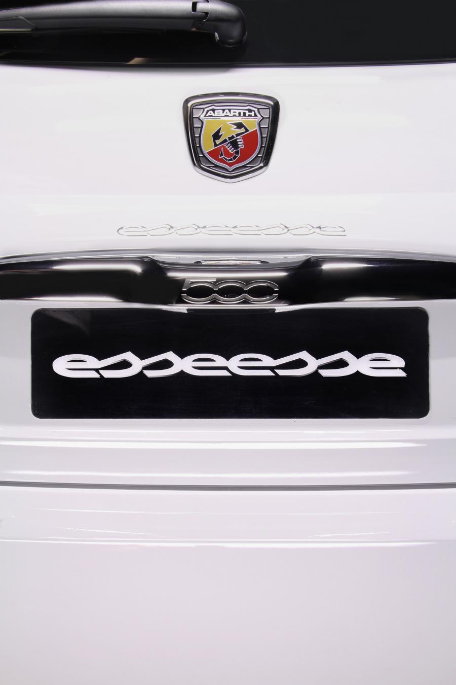 Логотип Abarth 500 esseesse 2012 года  (ZA) (фото 9 из 16)